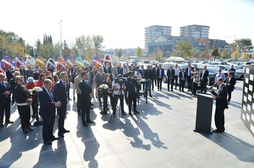 Bursa Siemens deneyim mağazasına g&ouml;rkemli a&ccedil;ılış
