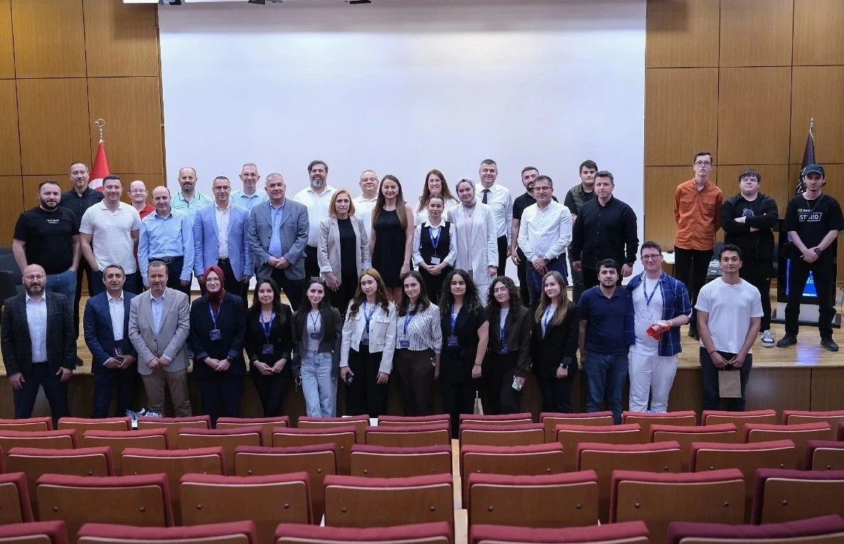 Mudanya &Uuml;niversitesi&rsquo;nde gelecek konuşuldu