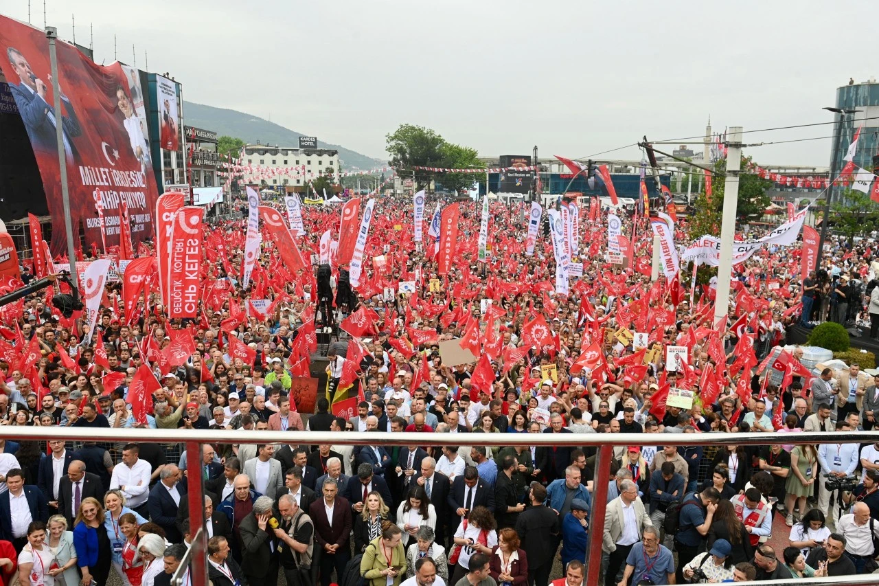 Başkan Bozbey'den adalet ve demokrasi &ccedil;ağrısı