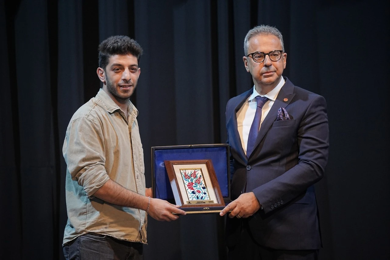 Bursa basınının en prestijli ödülleri BGC'de verildi