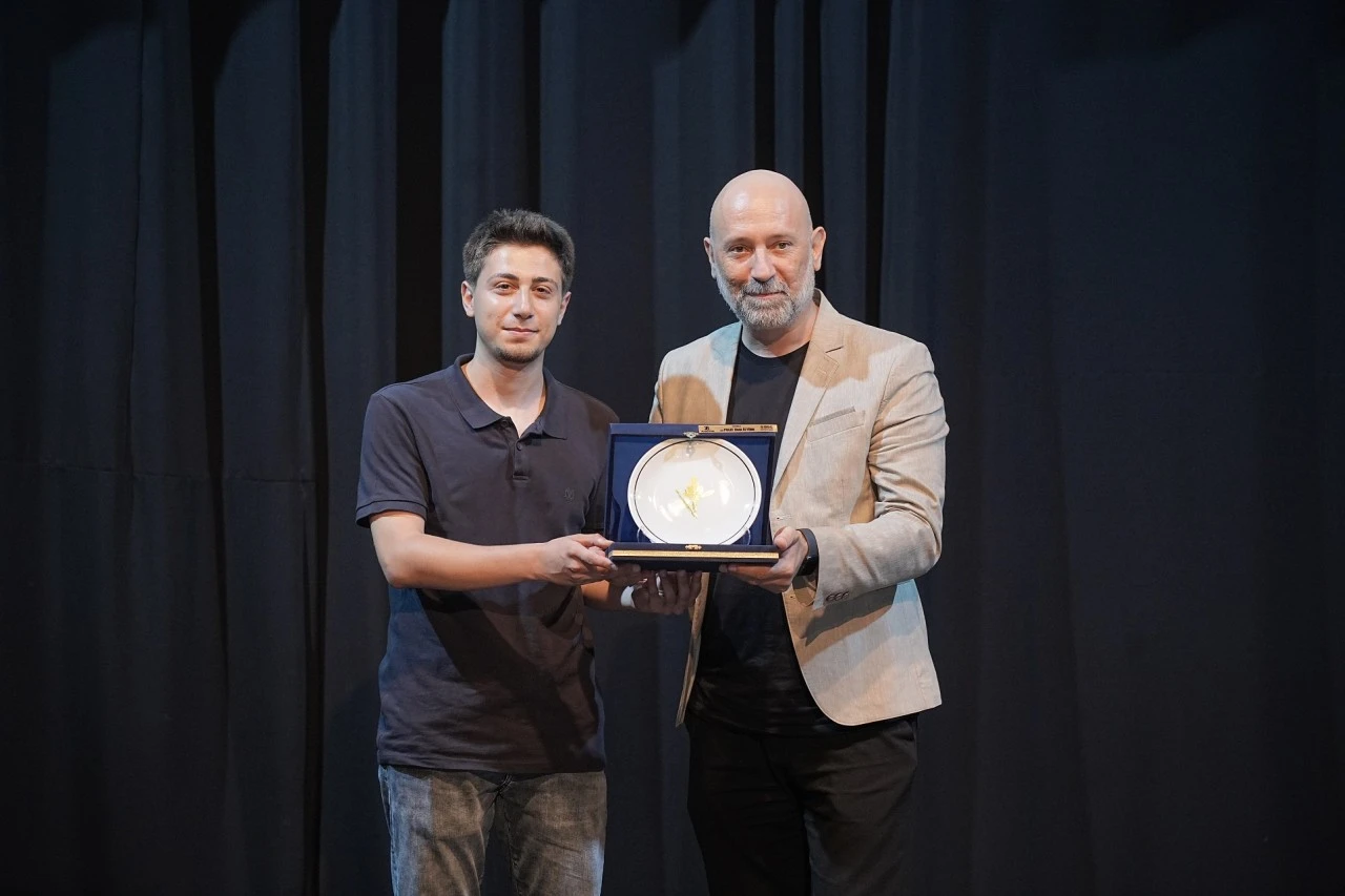 Bursa basınının en prestijli ödülleri BGC'de verildi