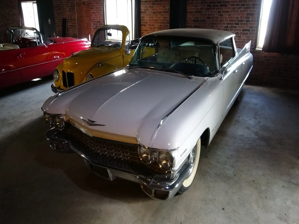 Amerikan arabalarının en güzel örnekleri Bursa'da 