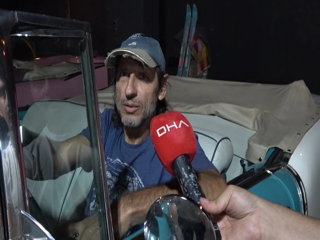 Amerikan arabalarının en güzel örnekleri Bursa'da 