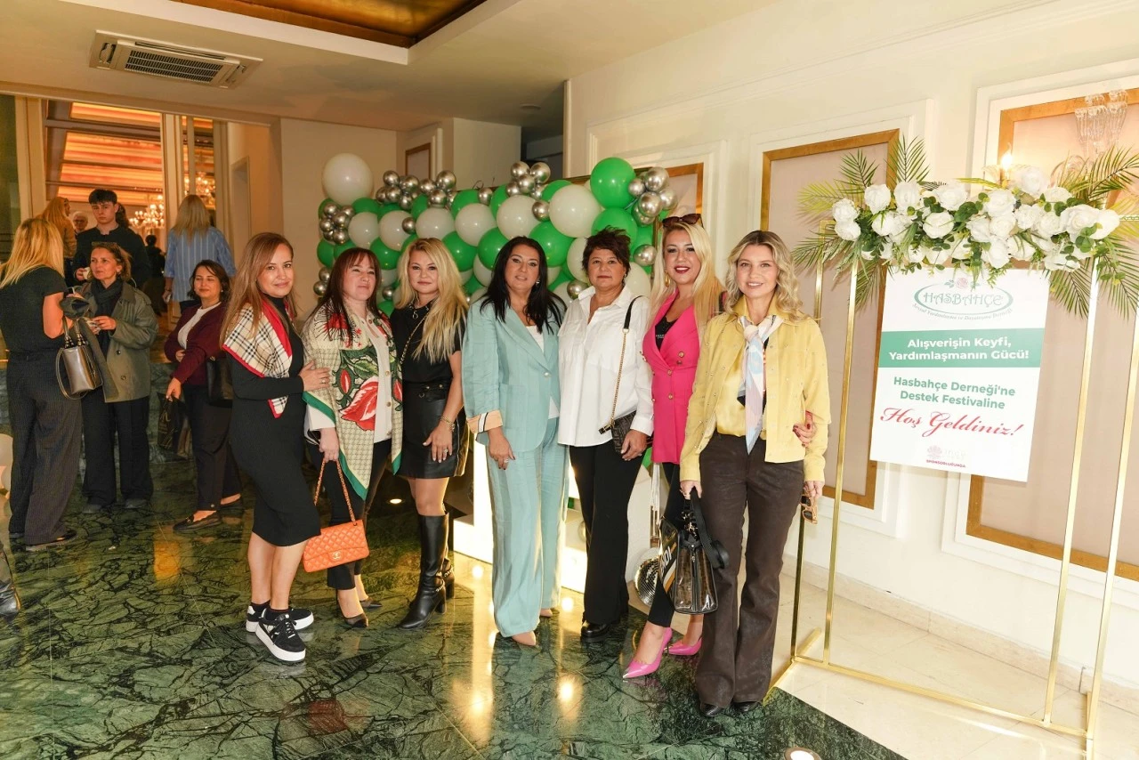 Bursalı kadınlar Hasbah&ccedil;e&rsquo;nin festivalinde iyilik i&ccedil;in buluştu