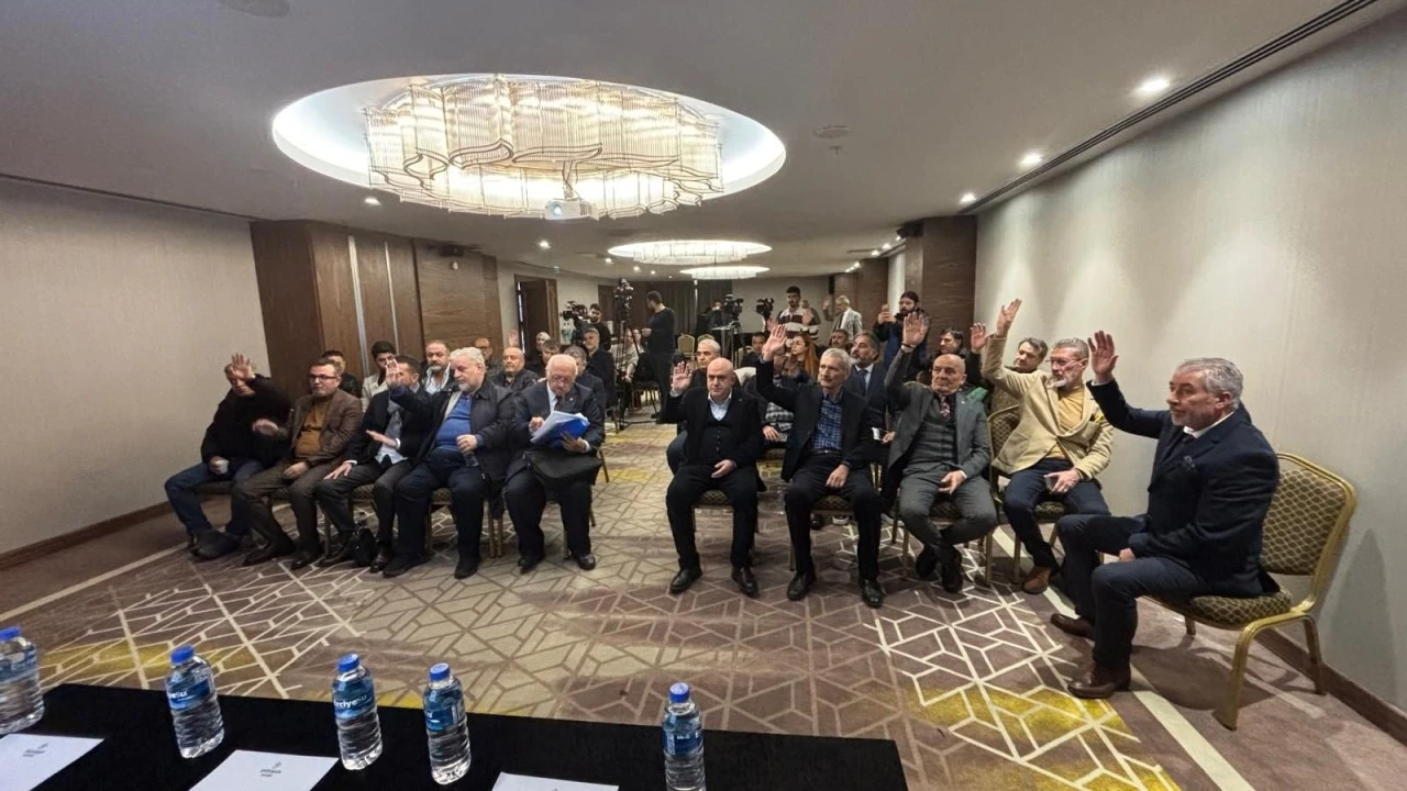 İGF kongresinde  Osman Koca yeni başkan se&ccedil;ildi