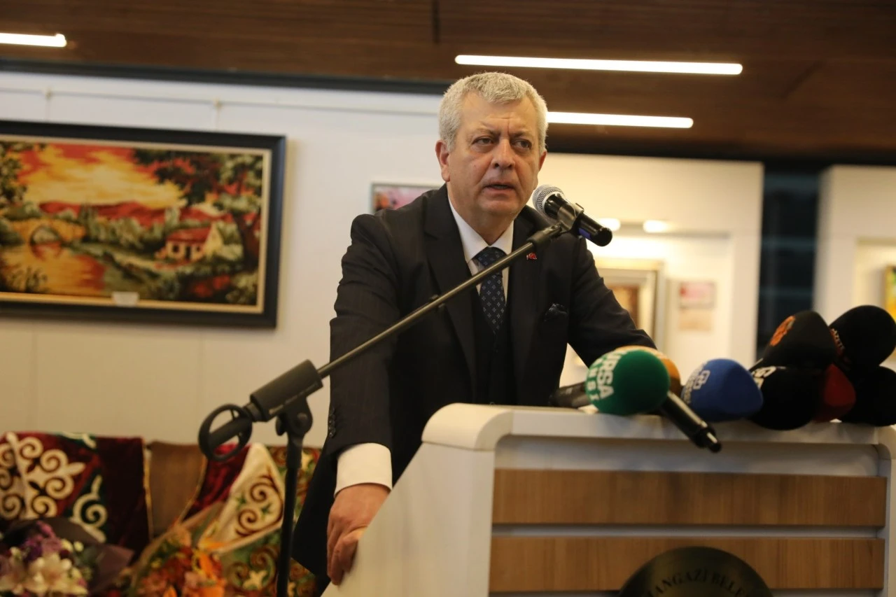 Osmangazi'de Cengiz Aytmatov Günleri düzenlendi