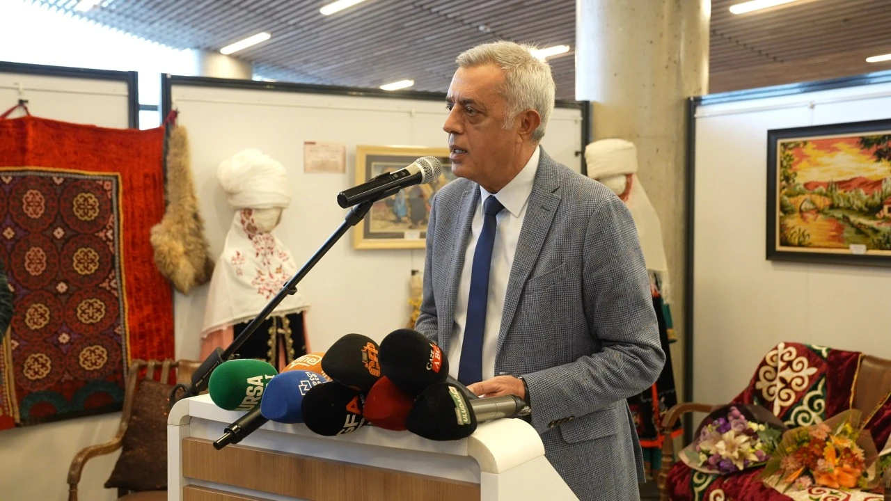 Osmangazi'de Cengiz Aytmatov Günleri düzenlendi