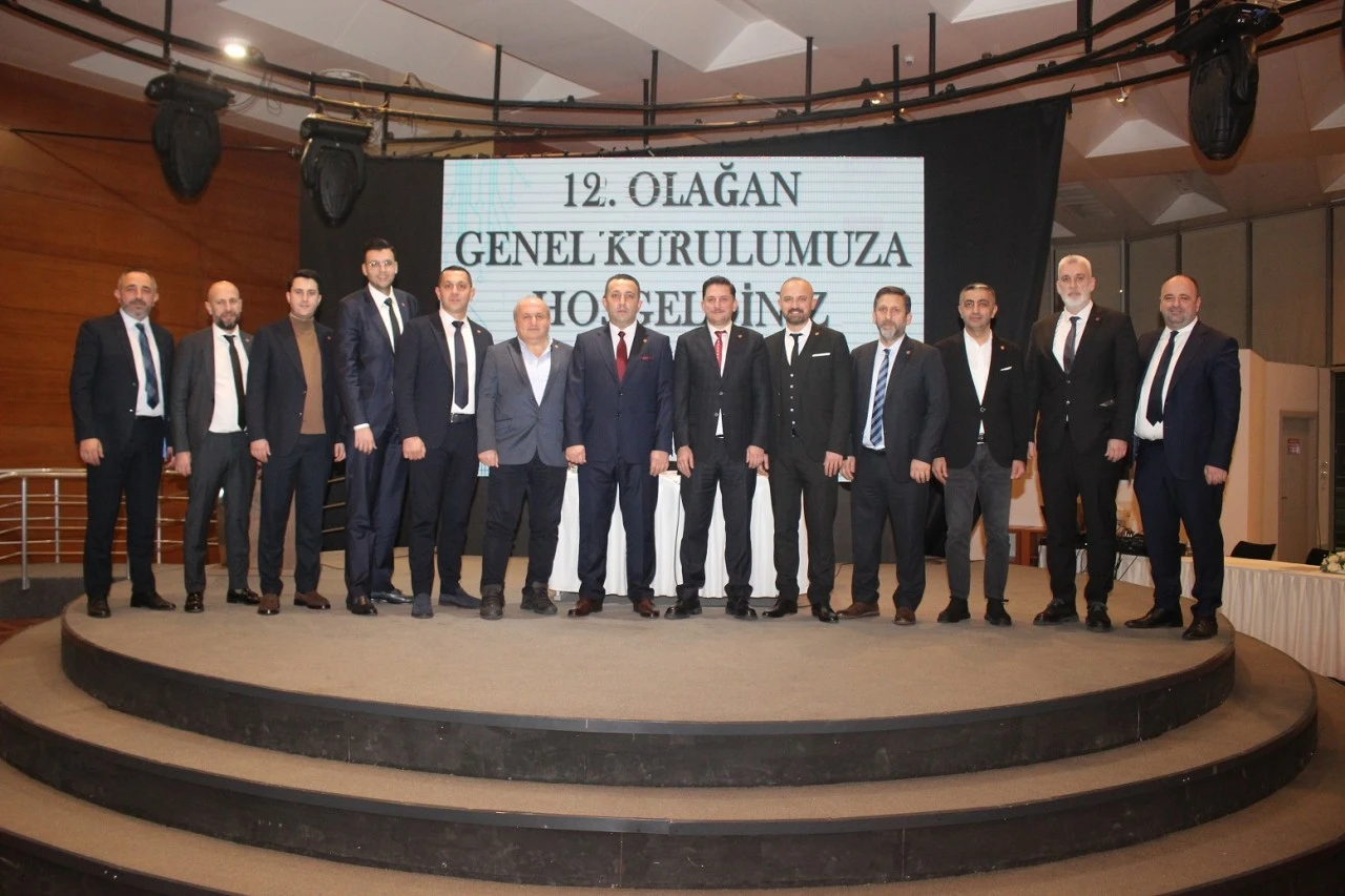 BEKSİAD Başkanı Mehmet Bayezit g&uuml;ven tazeledi