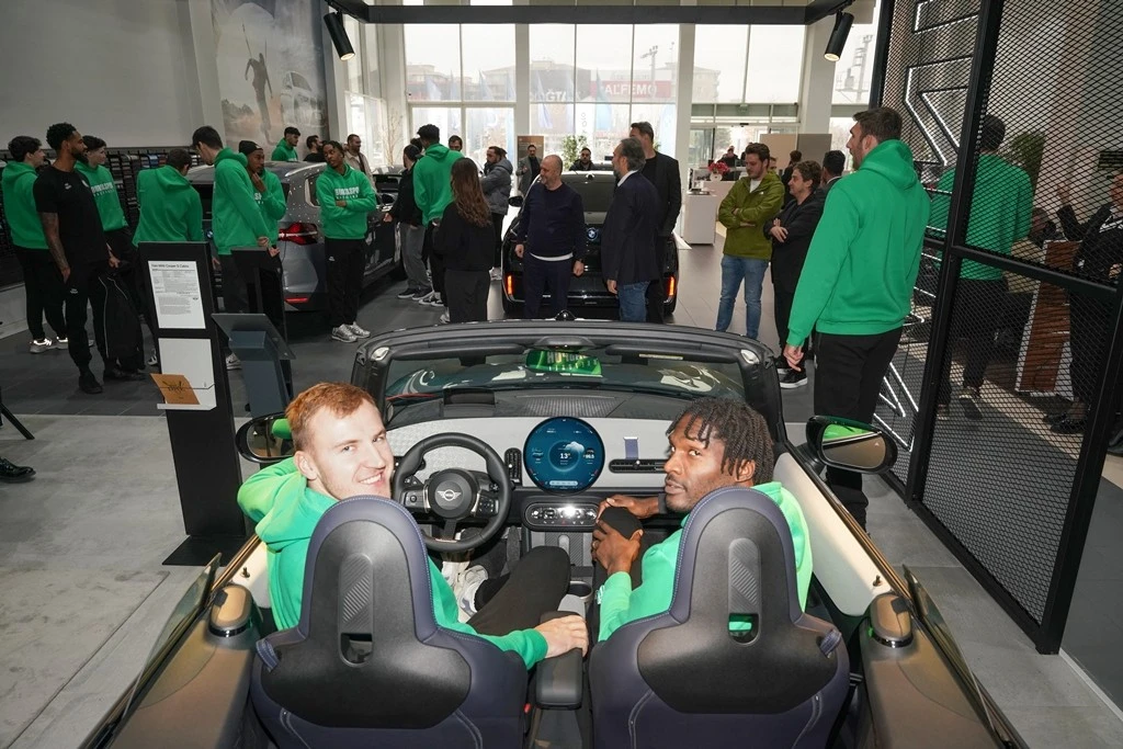 Teknik Oto, Bursaspor Basketbol Takımı'nı Ağırladı