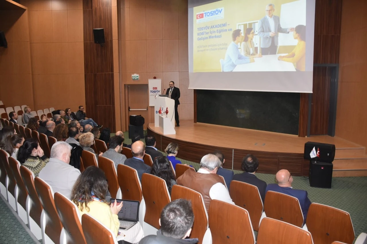 TOSYÖV'den İkiz Dönüşüm Paneli