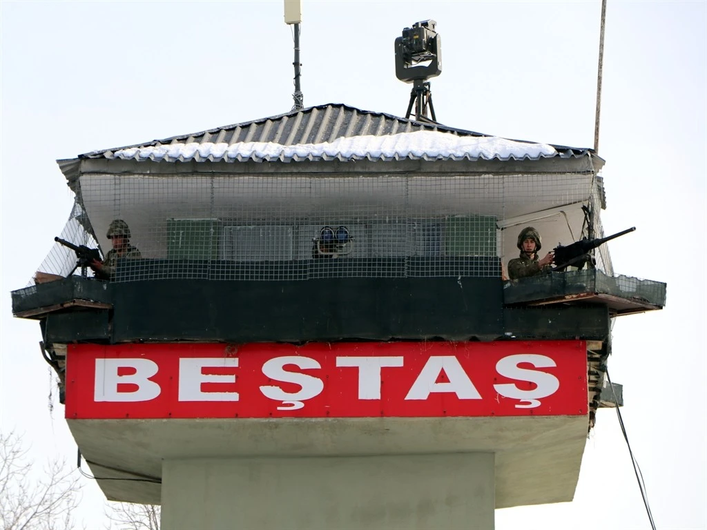 İran sınırında güvenlik en üst seviyede