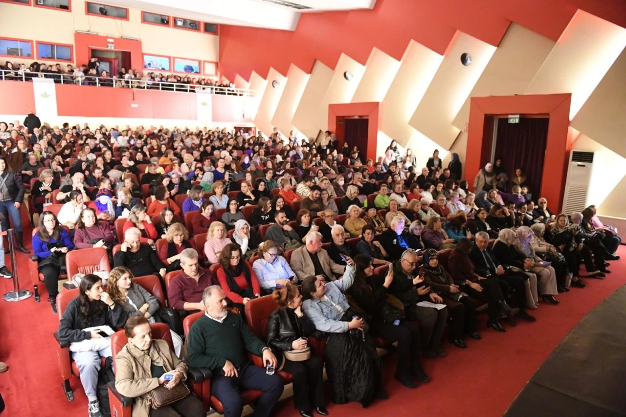 Bursa'nın simgesi 'Deli Ayten' müzikalle hayat buldu