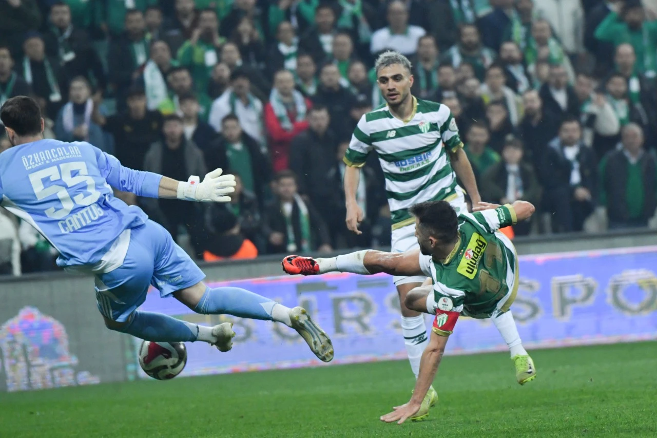 Bursaspor Şampiyonluğa Koşuyor!
