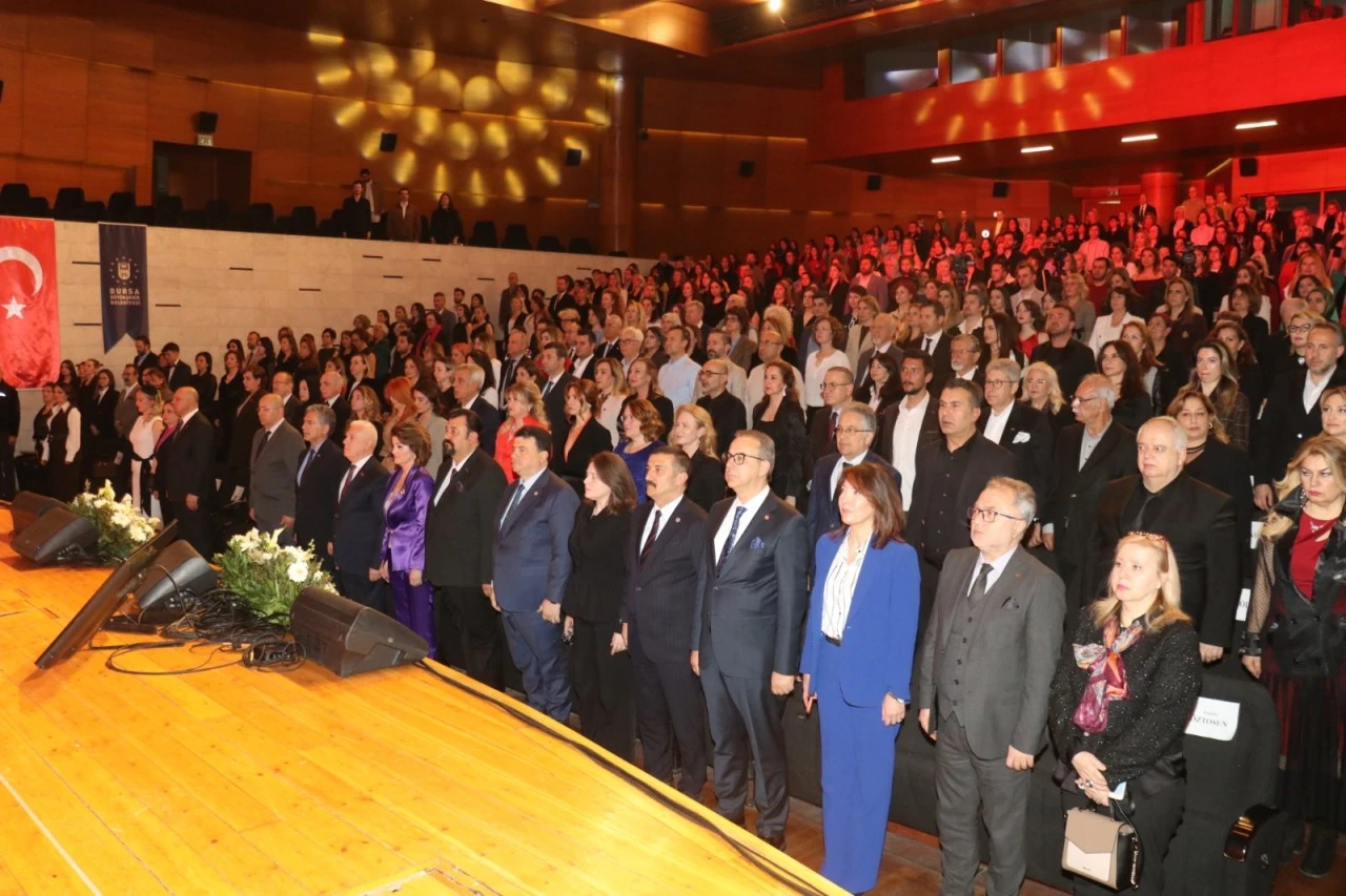 BUİKAD iş yaşamında başarılı kadın ödülleri sahiplerini buldu
