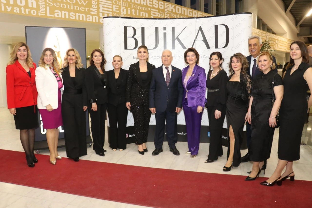 BUİKAD iş yaşamında başarılı kadın ödülleri sahiplerini buldu