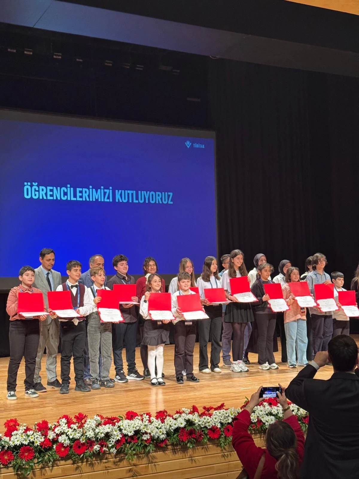 EKOL KOLEJİ’NDEN TÜBİTAK 2204-B’DE BÜYÜK BAŞARI!