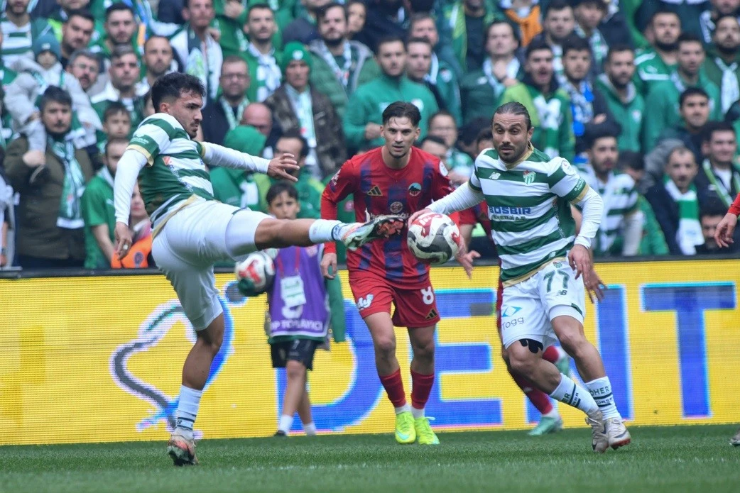 Bursaspor-Mardinspor maçından en özel kareler 