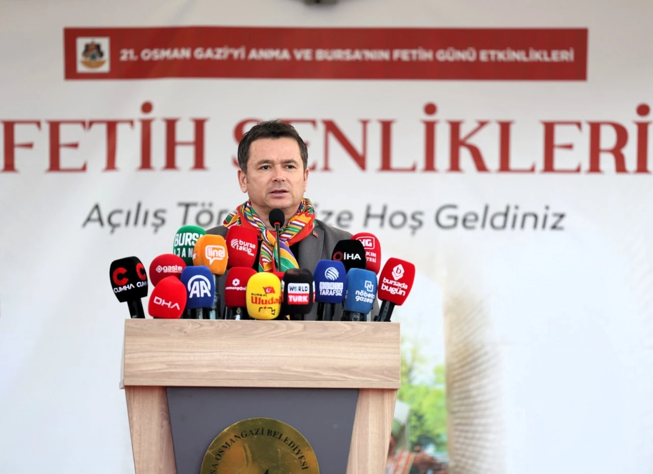 Fetih Ruhu Osmangazi Sokaklarında Yeniden Yankılandı