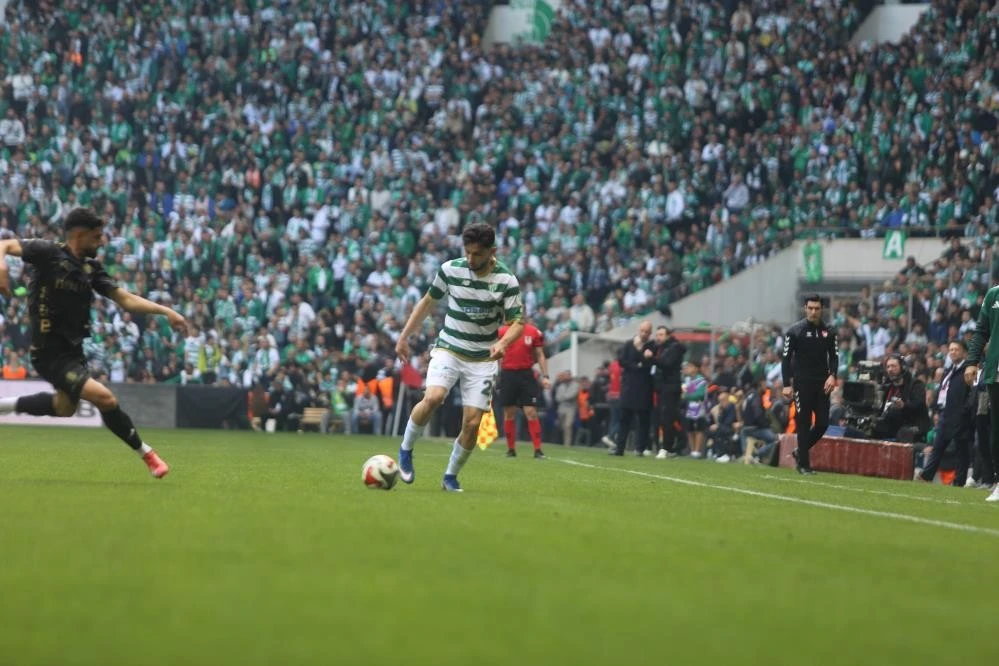 Bursaspor'un şampiyonluk maçından en özel kareler