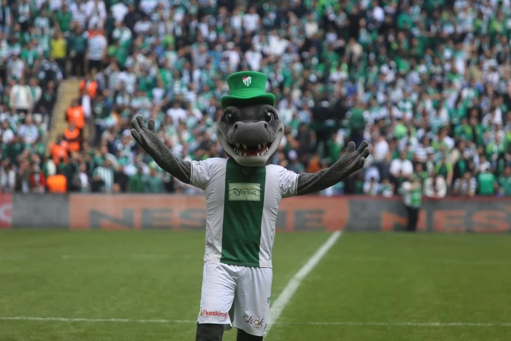 Bursaspor'un şampiyonluk maçından en özel kareler