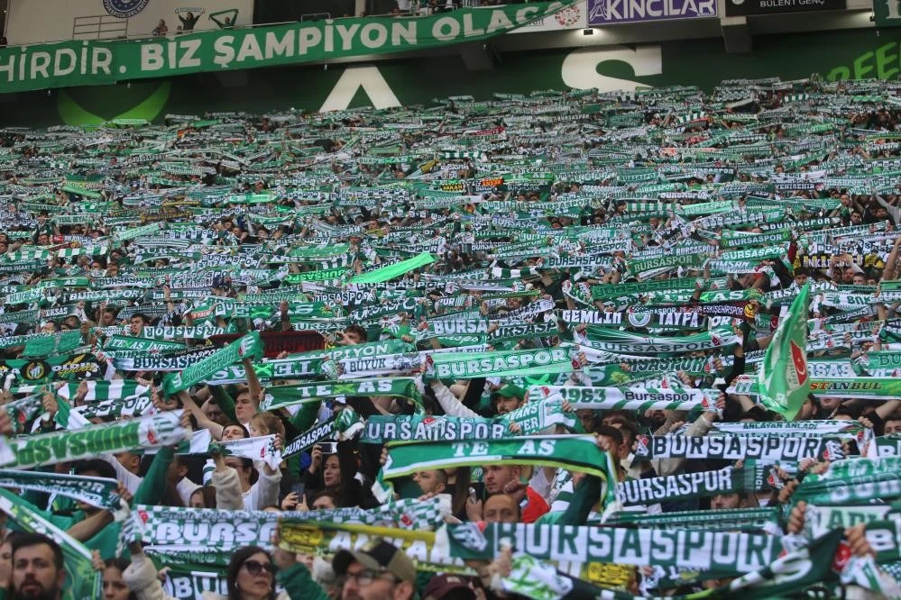Bursaspor'un şampiyonluk maçından en özel kareler