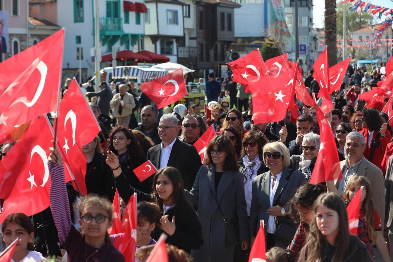 Mudanya'da 23 Nisan coşkusu sınırları aştı