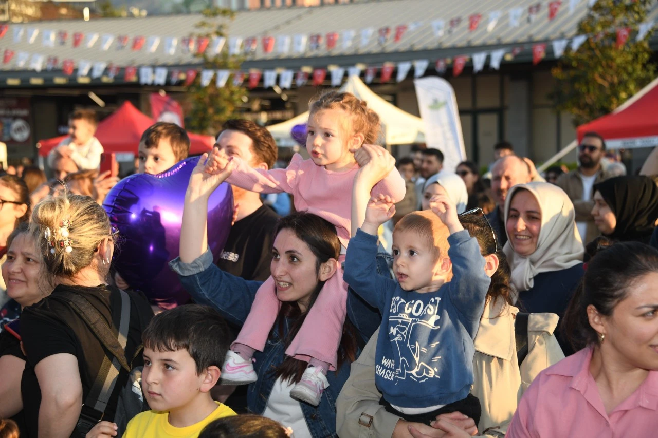 Osmangazi’de Çocuk Bayramı 3 Gün Boyunca Karnaval Havasında Kutlandı