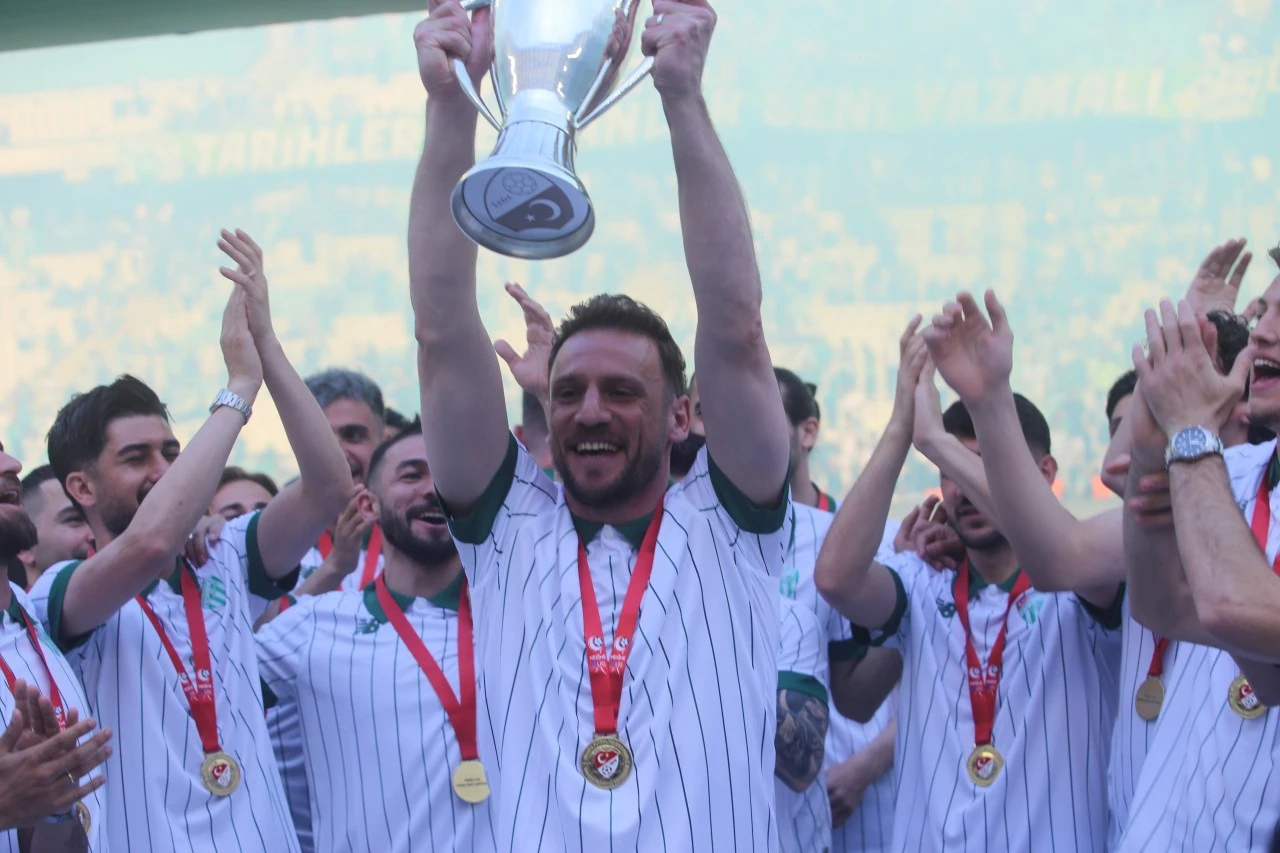 Şampiyonluk sahnesi Bursaspor'un