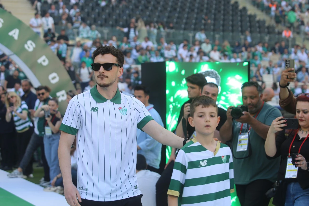 Şampiyonluk sahnesi Bursaspor'un