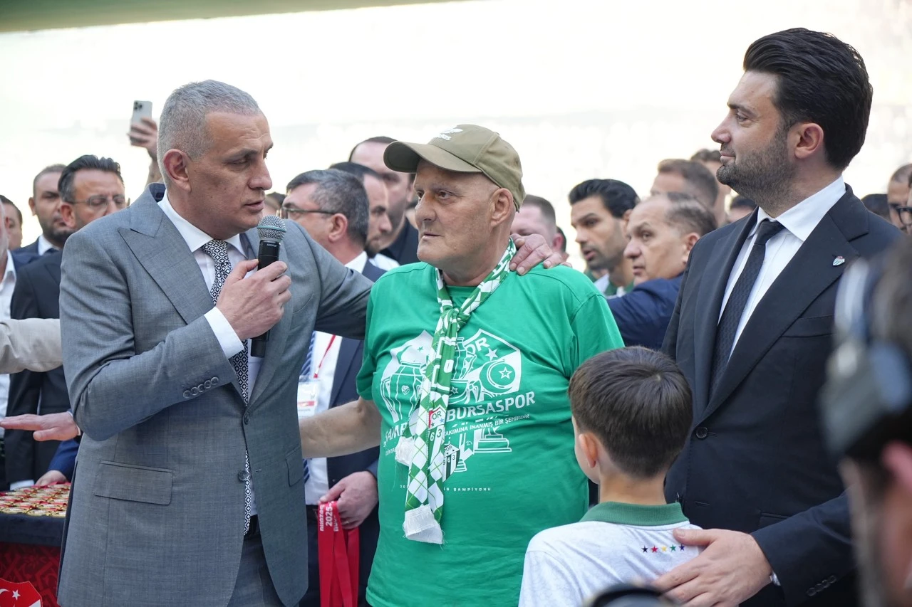 Şampiyonluk sahnesi Bursaspor'un