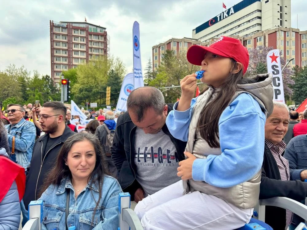 Bursa ve ülkemizin diğer kentlerinden en özel 1 Mayıs fotoğrafları