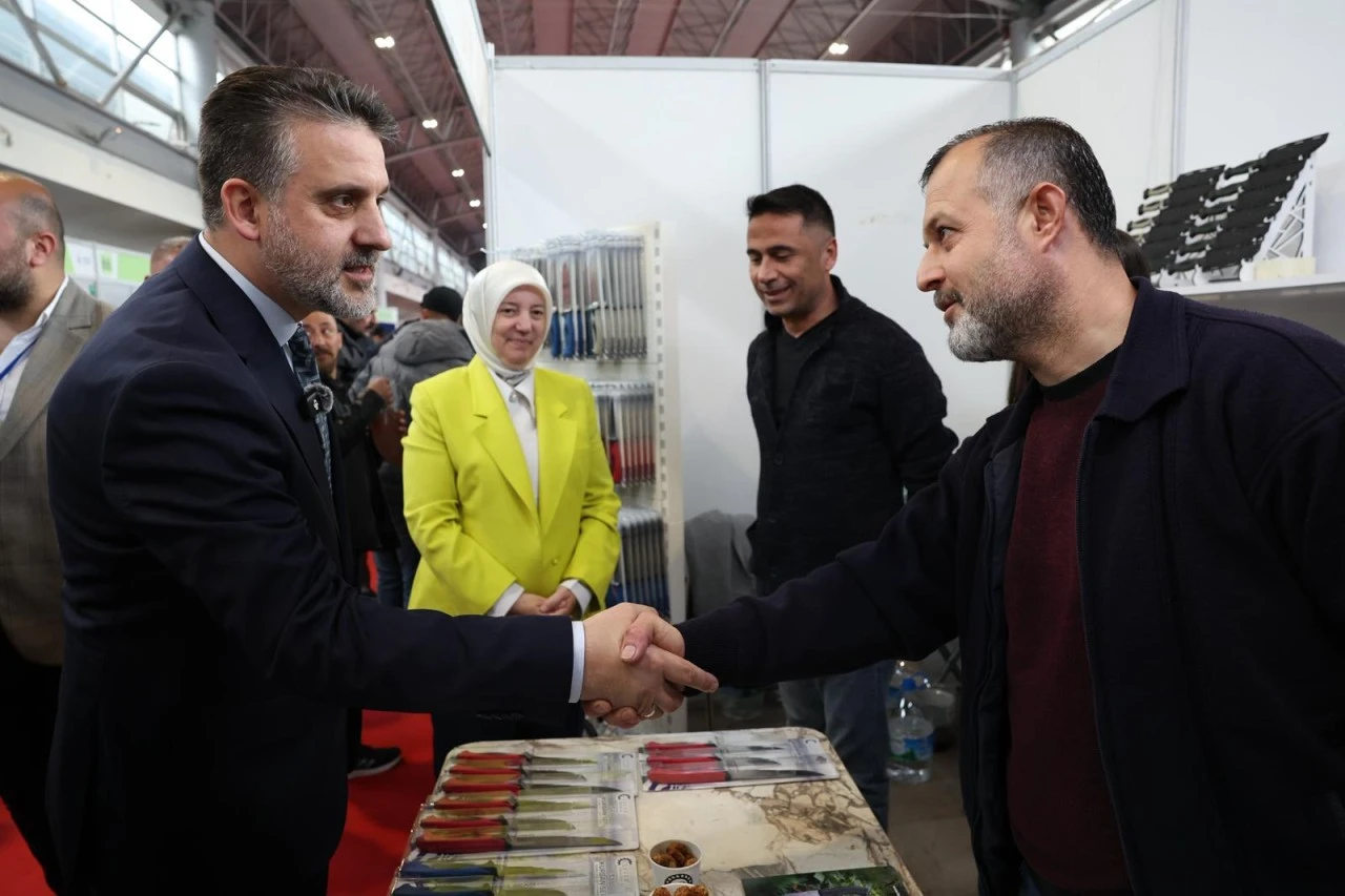 'Bursa Bıçağı' dünya sahnesinde
