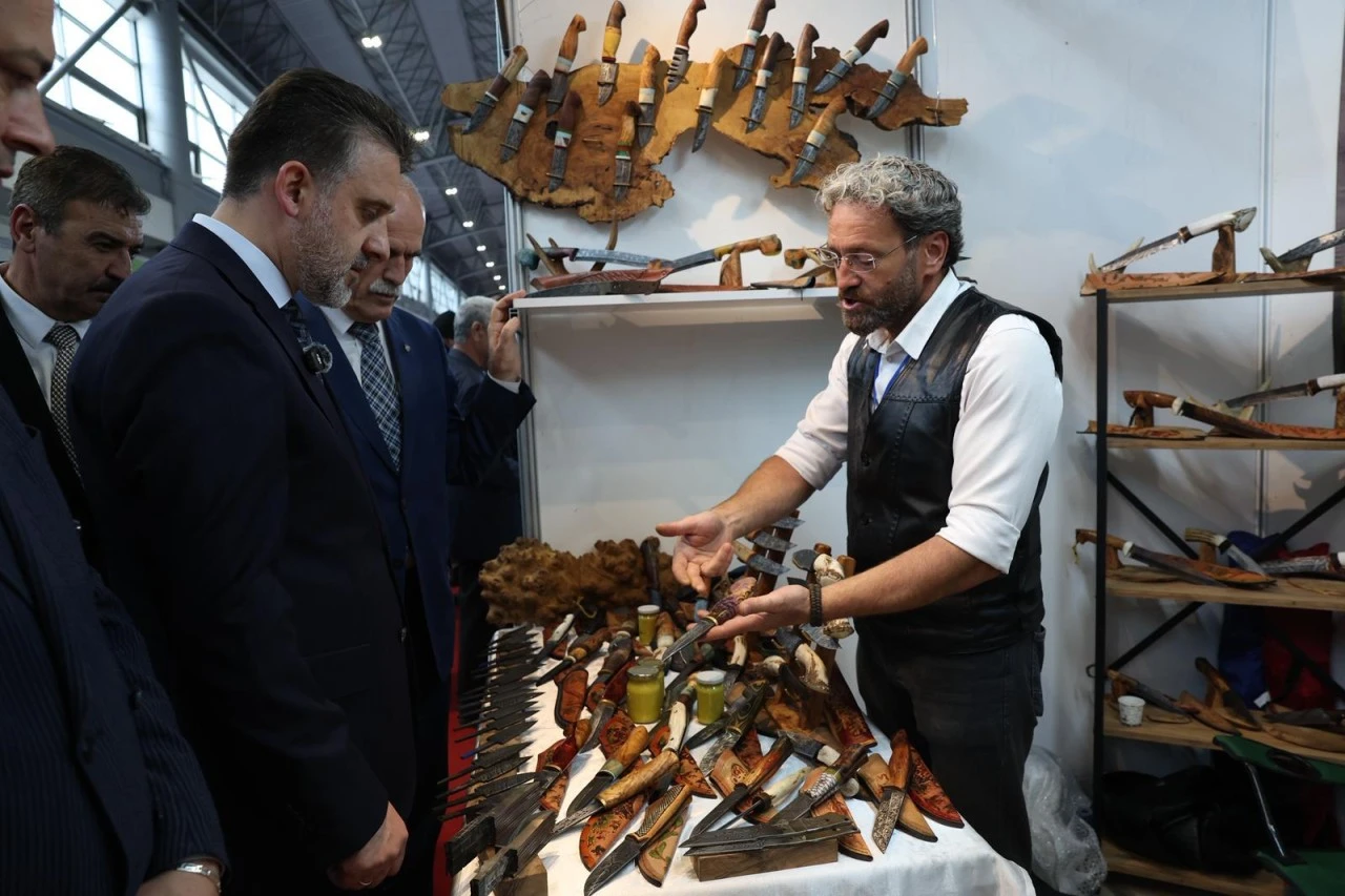 'Bursa Bıçağı' dünya sahnesinde