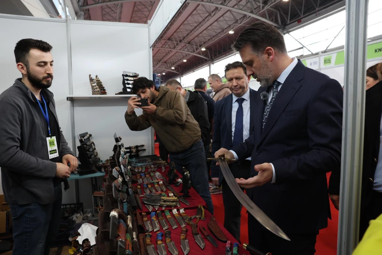 'Bursa Bıçağı' dünya sahnesinde