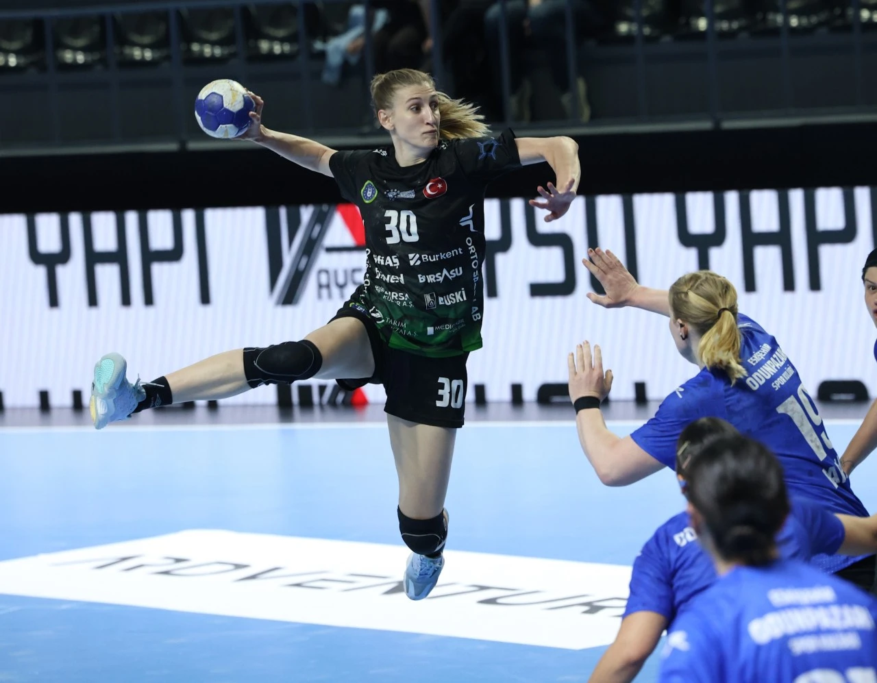 Bursa Büyükşehir Belediyespor kupada final biletini kaptı