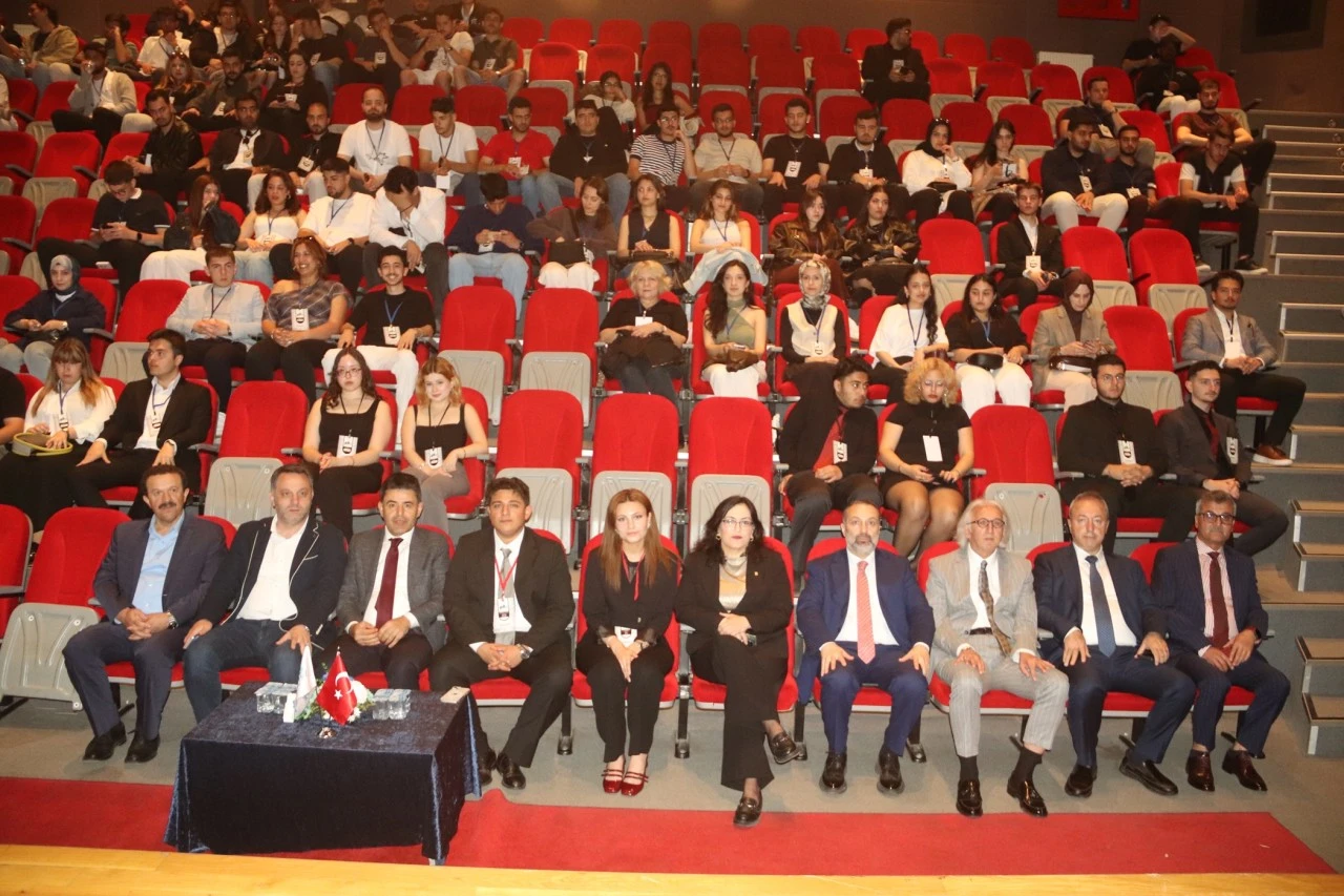 Uludağ Üniversitesi Yapı Topluluğu'ndan örnek etkinlik