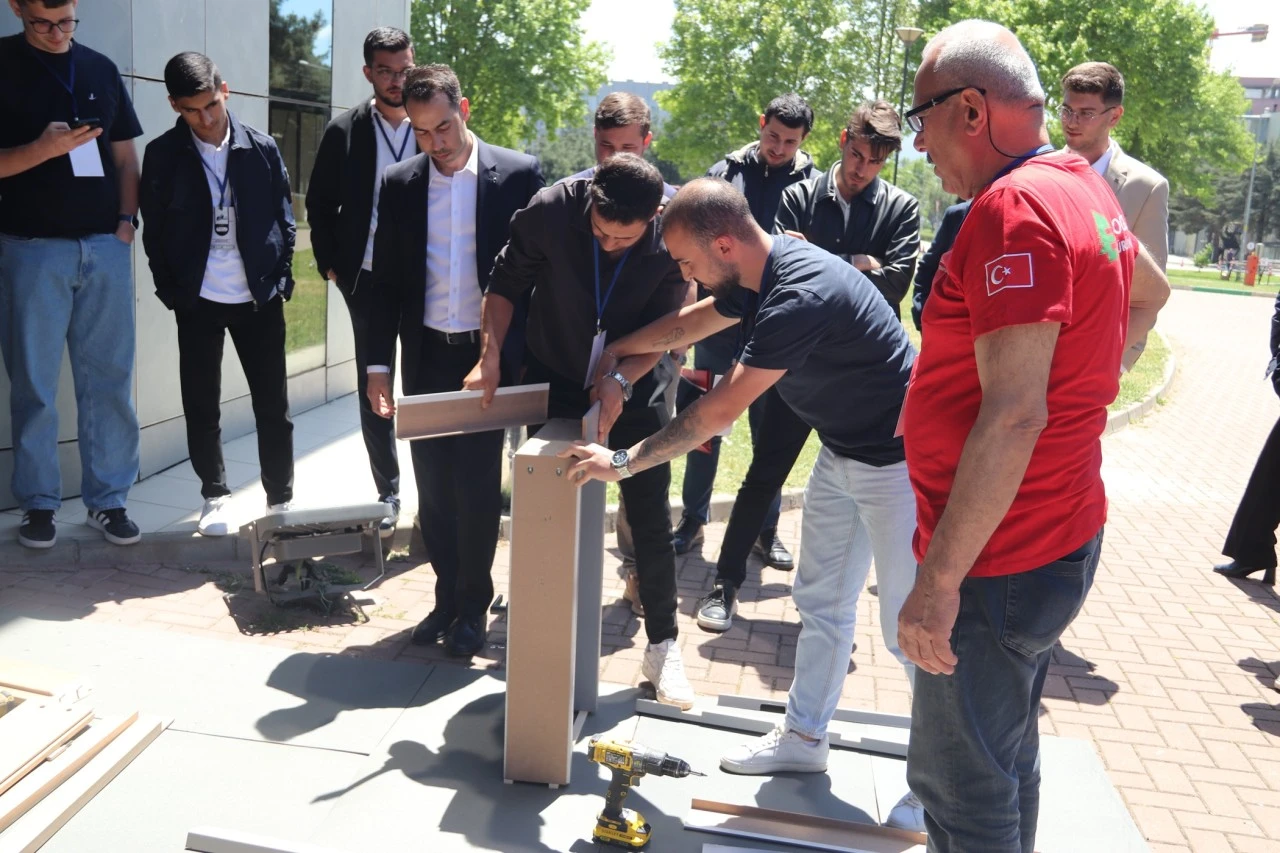 Uludağ Üniversitesi Yapı Topluluğu'ndan örnek etkinlik