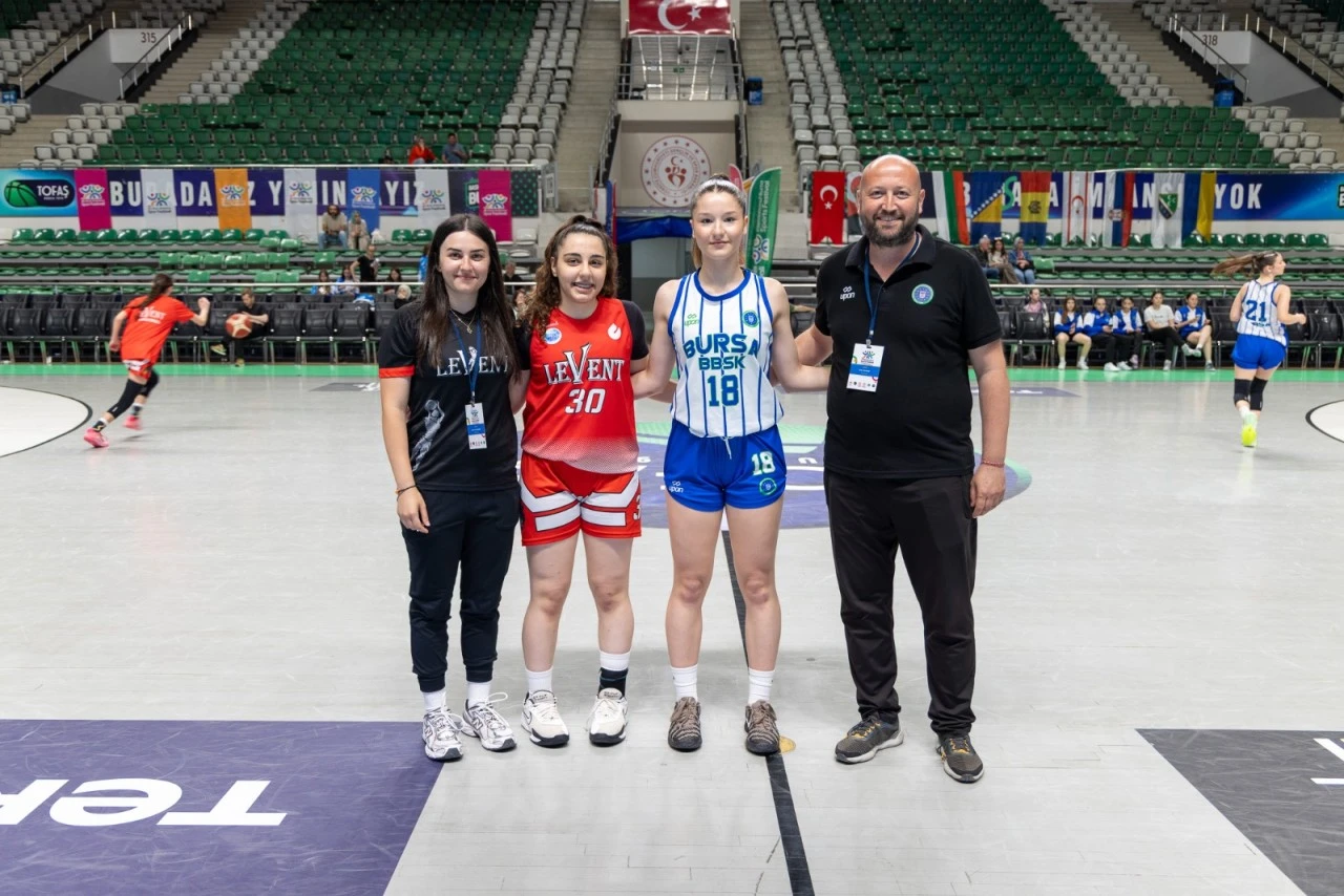 Bursa Uluslararası Spor Festivali'nde kardeşlik rüzgarı!