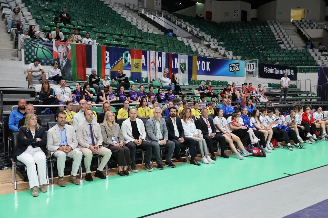 Bursa Uluslararası Spor Festivali'nde kardeşlik rüzgarı!