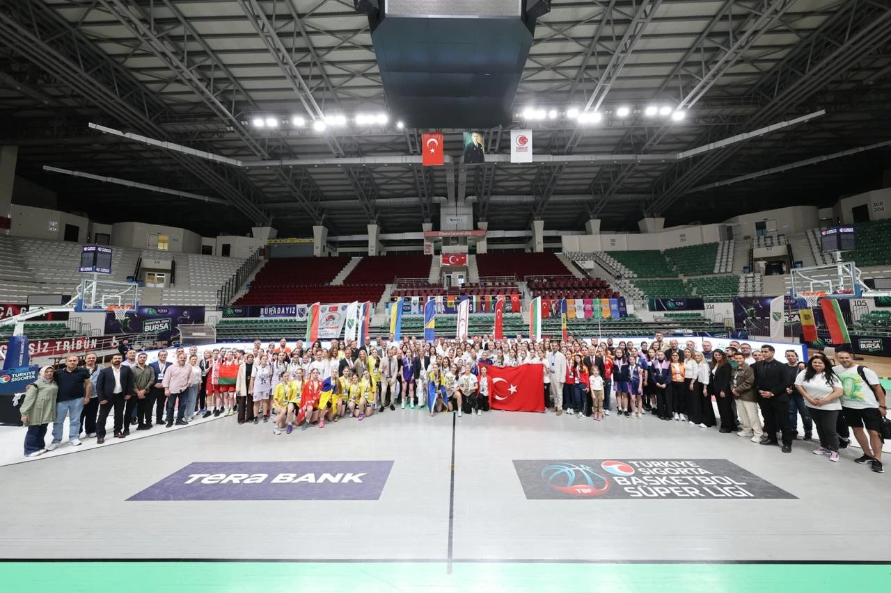 Bursa Uluslararası Spor Festivali'nde kardeşlik rüzgarı!