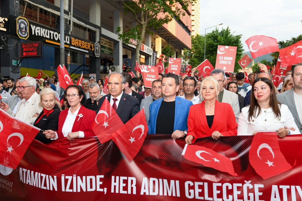 Başkan Erkan Aydın: “Gençler Sayesinde Geleceğe Umutla Bakıyoruz”