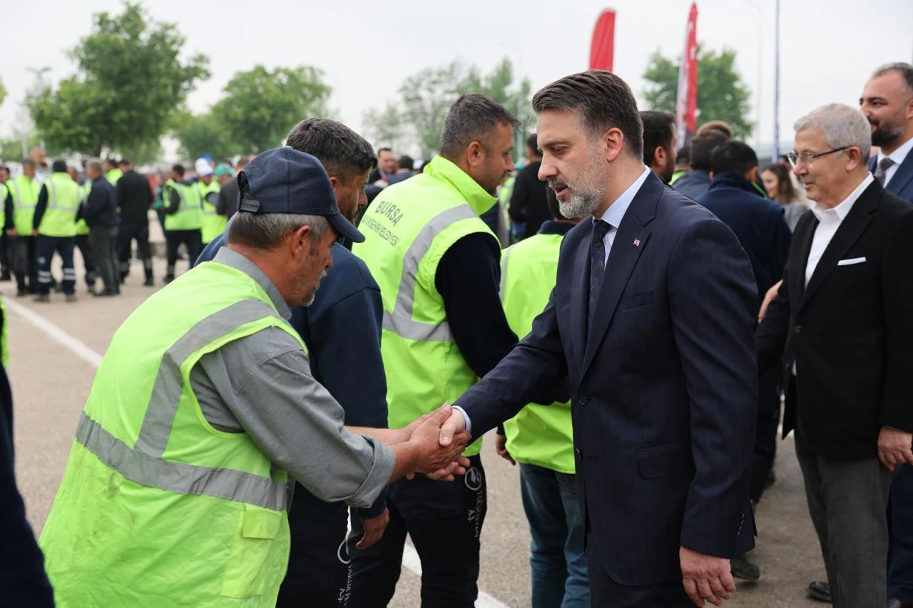 Şahin Biba Büyükşehir ailesiyle bayramlaştı