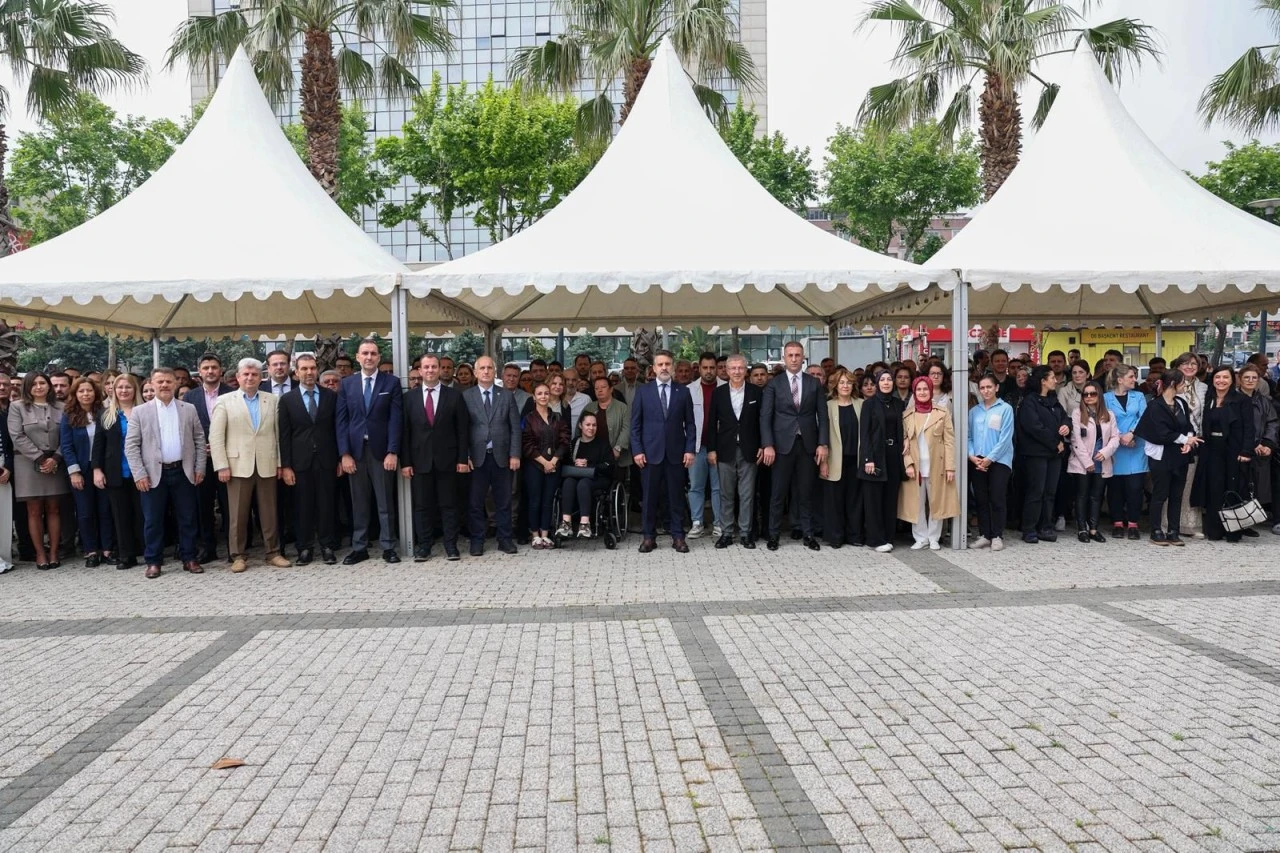 Şahin Biba Büyükşehir ailesiyle bayramlaştı