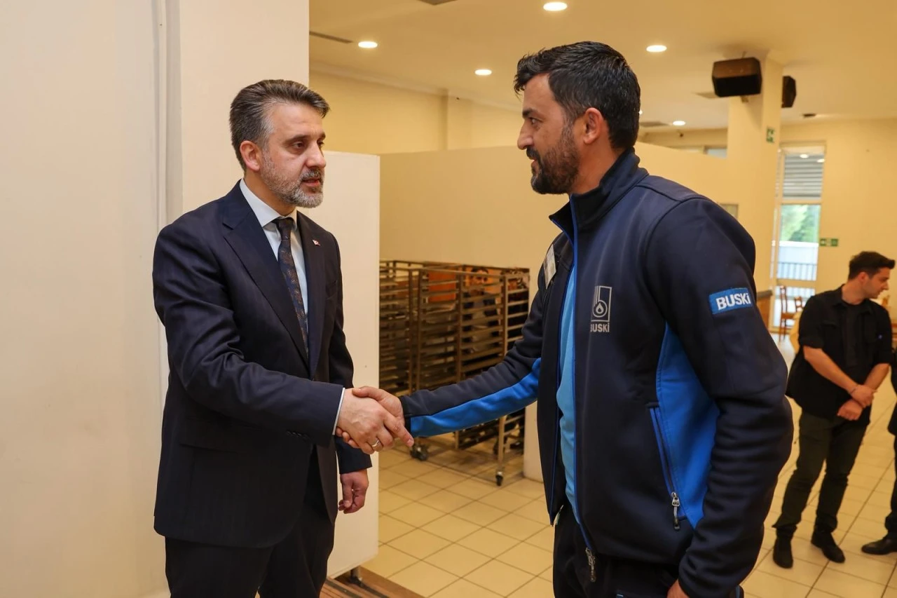 Şahin Biba Büyükşehir ailesiyle bayramlaştı