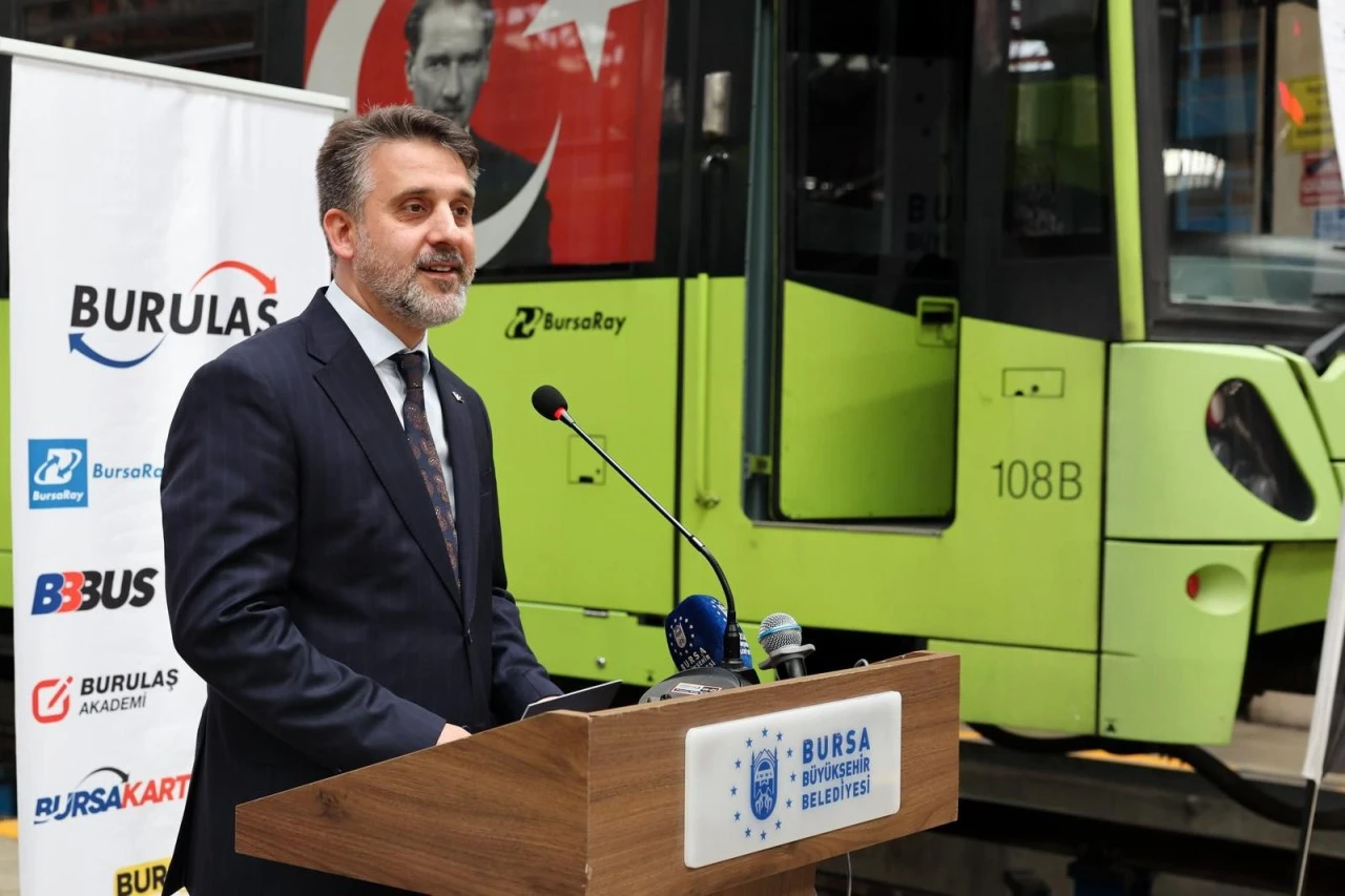 Şahin Biba Büyükşehir ailesiyle bayramlaştı