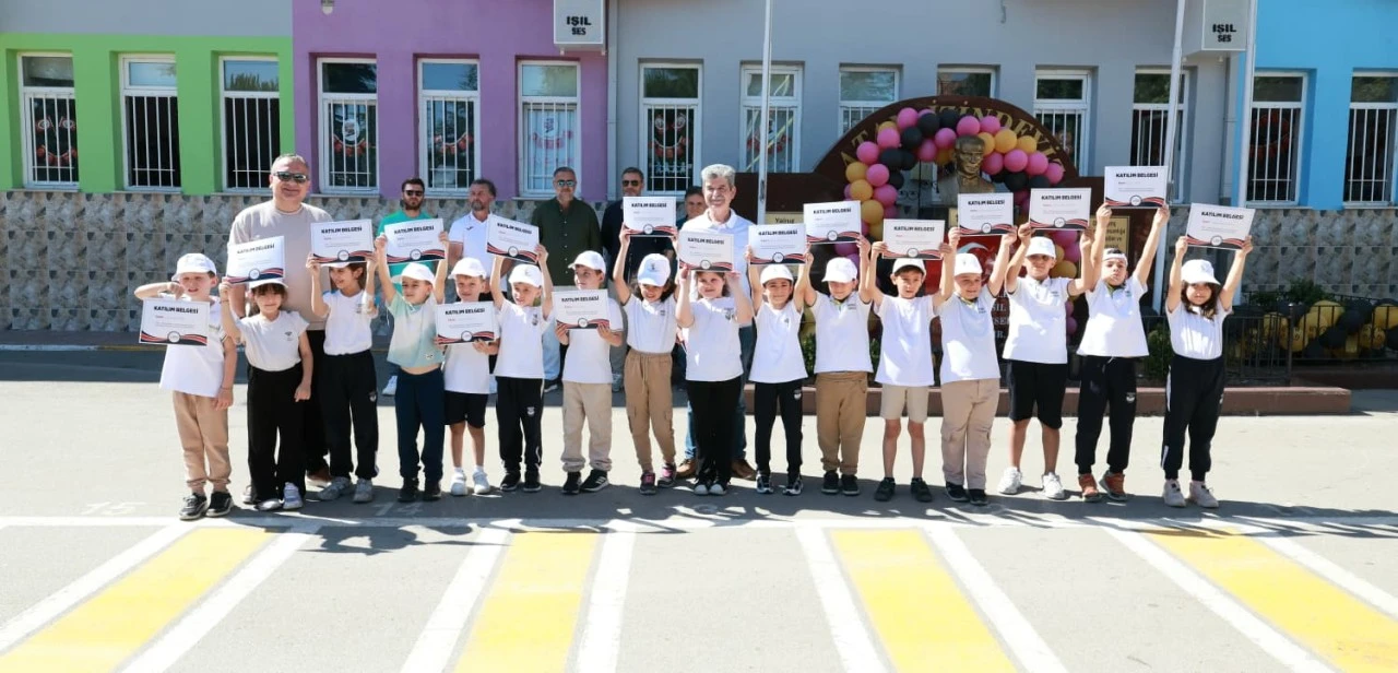 Geleceğin şampiyon tenisçileri Osmangazi’de yetişiyor