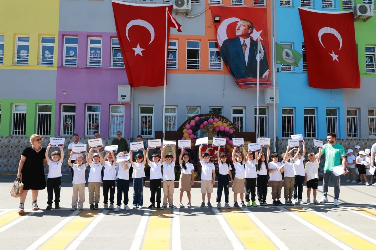 Geleceğin şampiyon tenisçileri Osmangazi’de yetişiyor