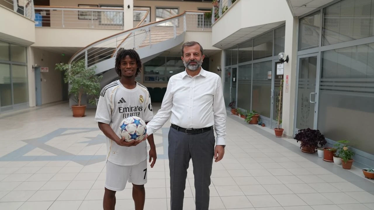 Yerli Camavinga Gürsu'da