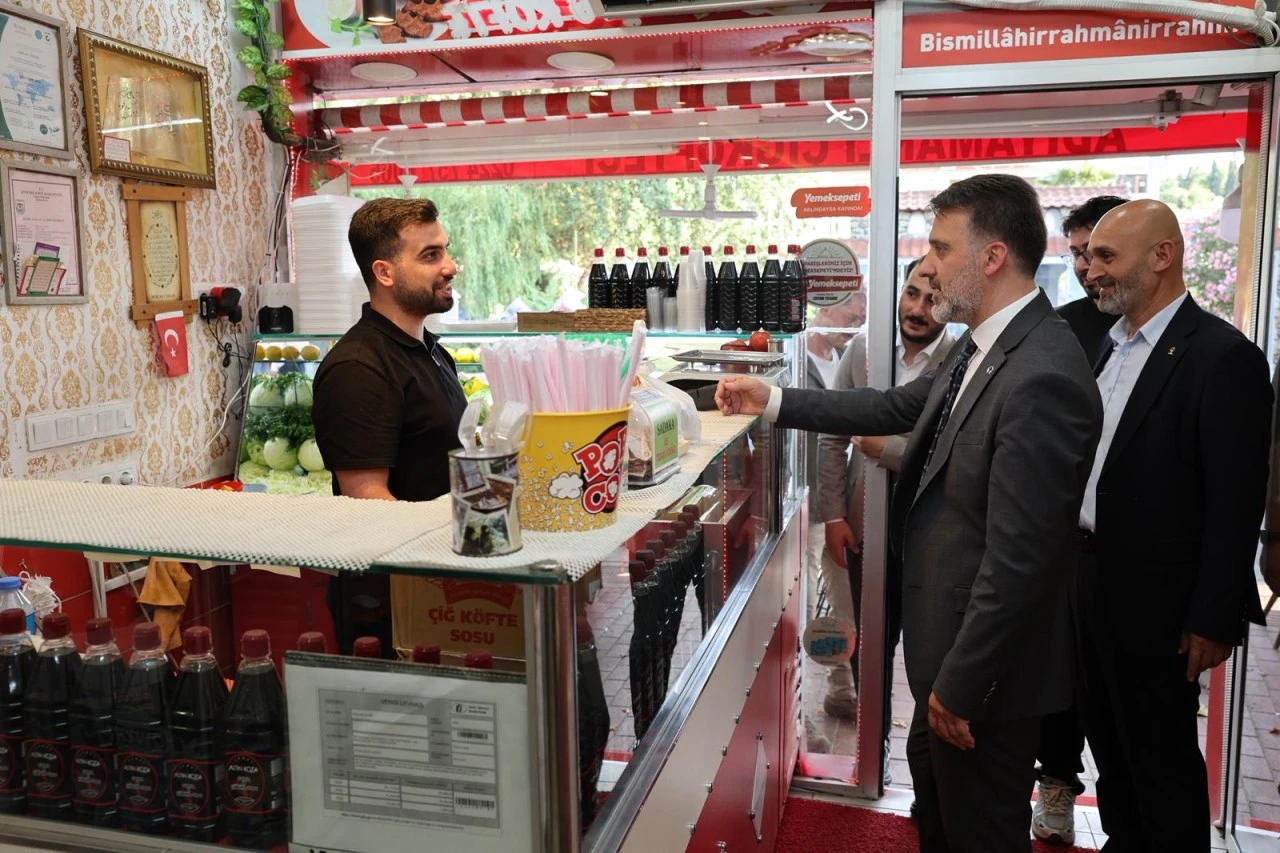 Başkan Vekili Biba’dan İznik’e ‘Kültür merkezi ve B Kafe’ müjdesi