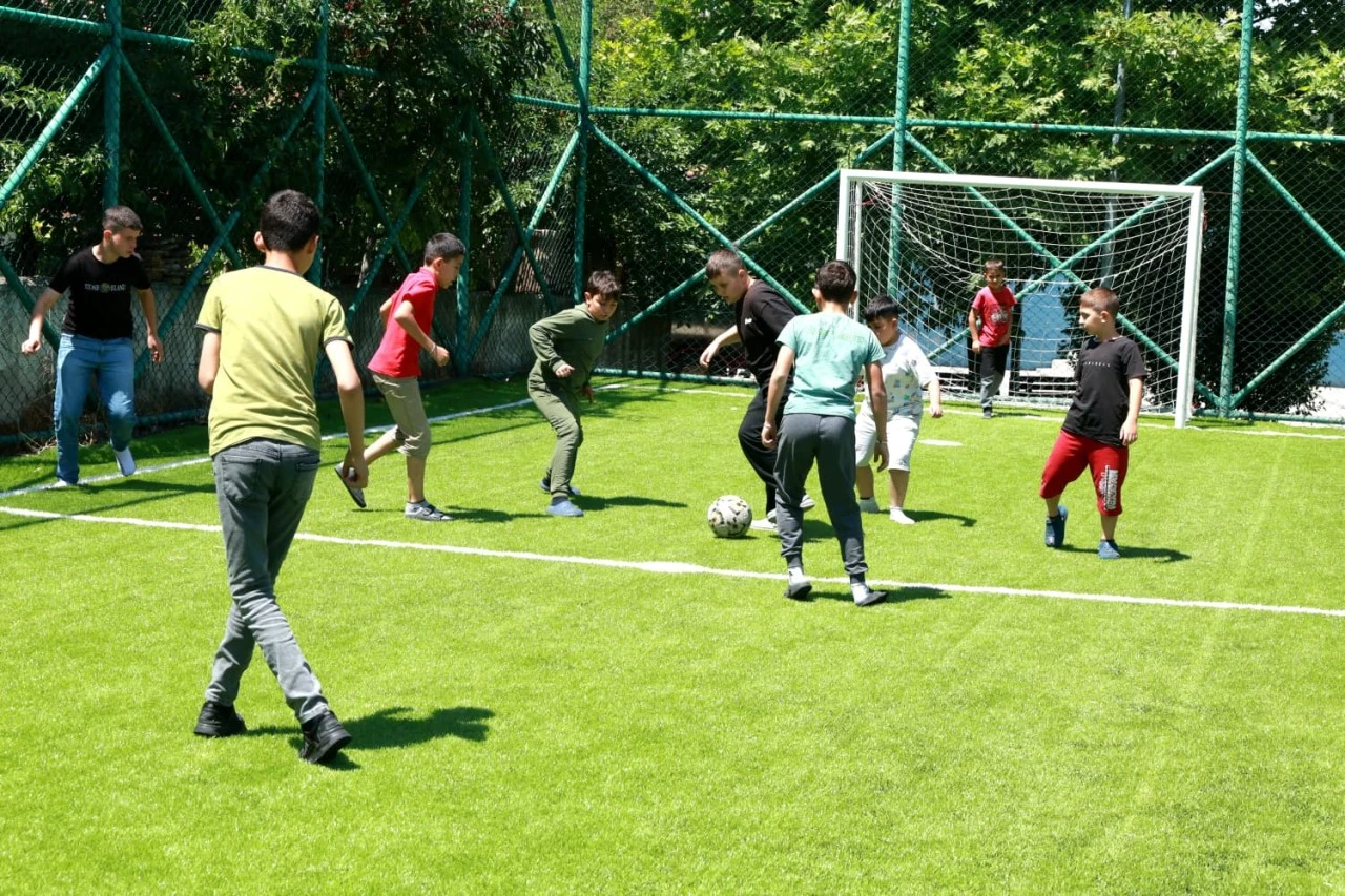 Başkan Erkan Aydın çocukların hayalini gerçekleştirdi